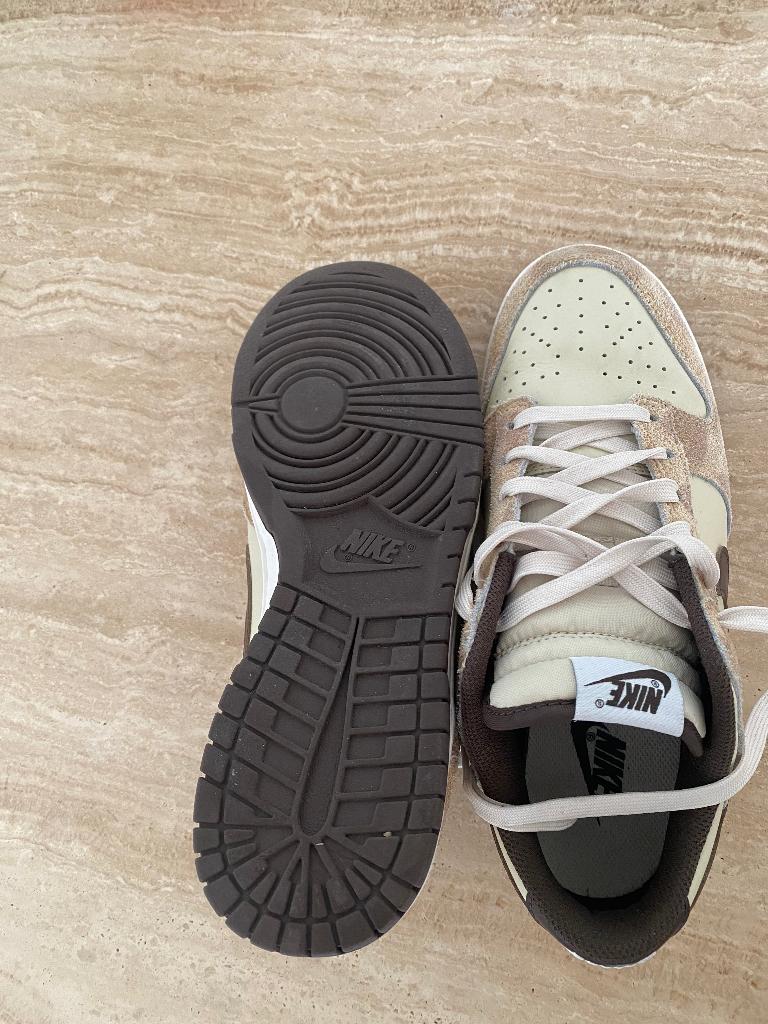 Nike dunk giraffe, Diversen, Ophalen, Zo goed als nieuw