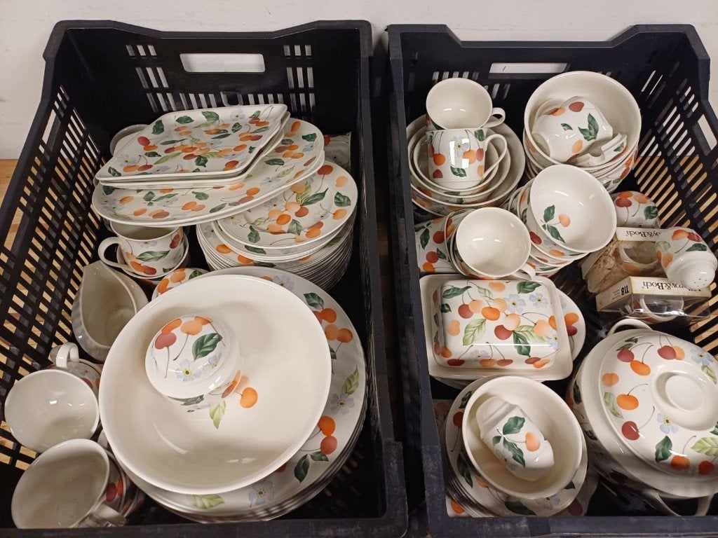Villeroy & Boch Amigo servies - volledig, Ophalen, Villeroy & Boch, Zo goed als nieuw, Overige stijlen