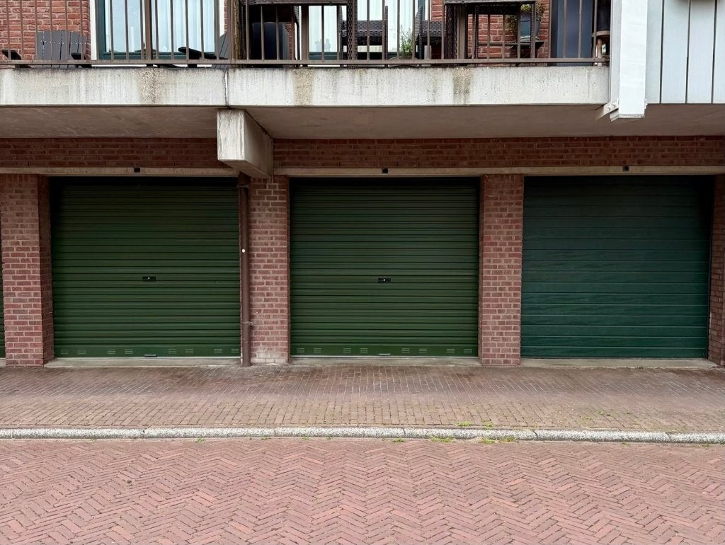 Garage te huur centrum Amersfoort, Huizen en Kamers, Garages en Parkeerplaatsen, Utrecht