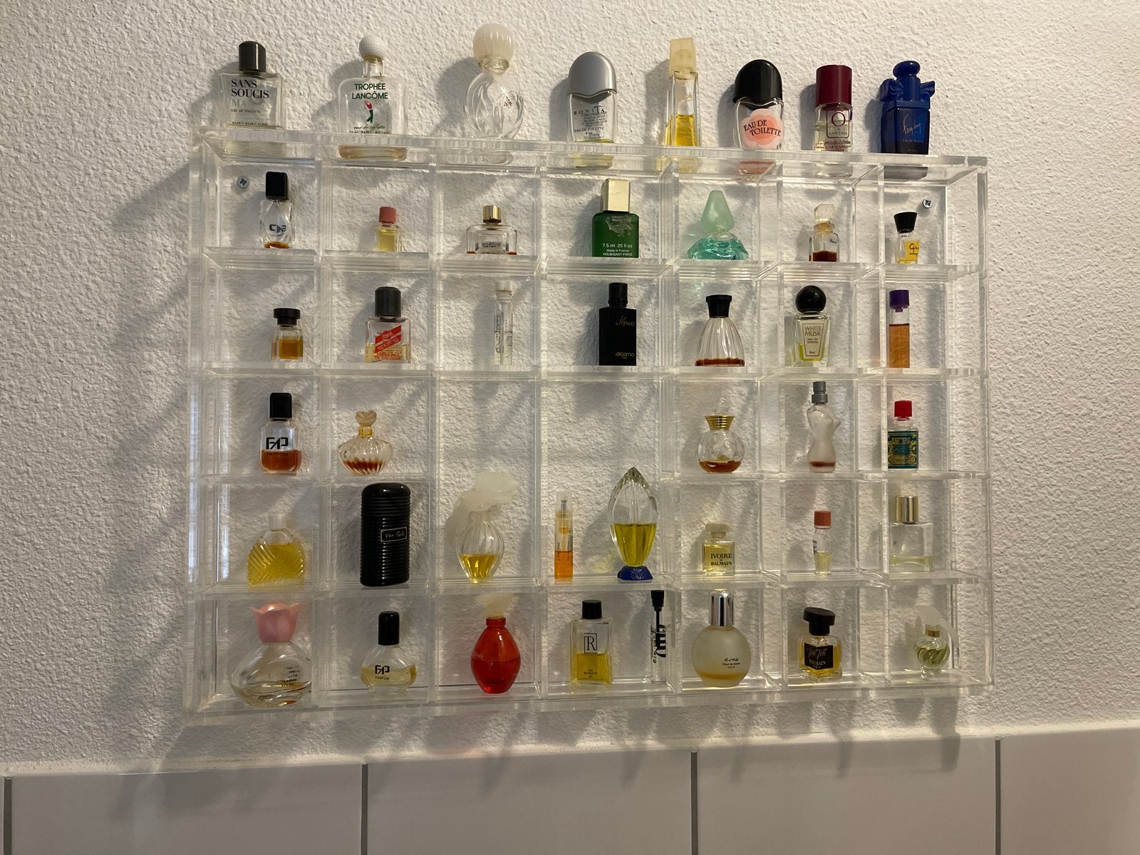 Decoratief mini parfum rekje met kleine flesjes, Ophalen of Verzenden, Gebruikt