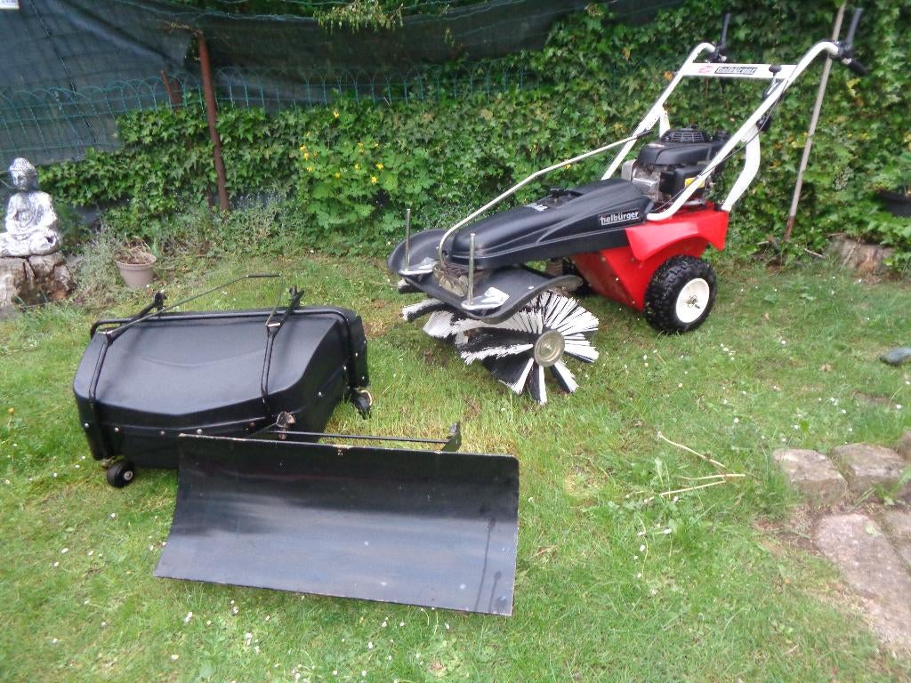 Tielburger tk 38 pro veegmachine met opvangbak en schuif, Ophalen of Verzenden, Nieuw