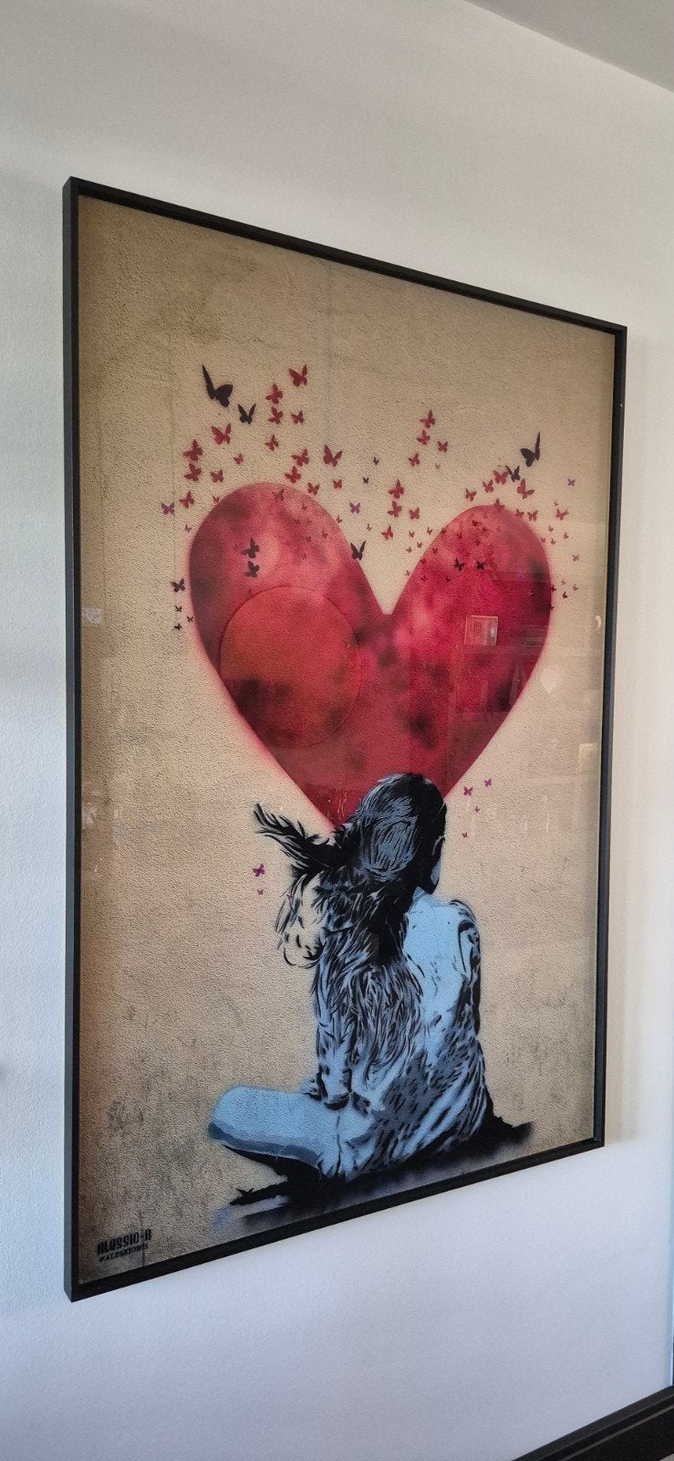 Alessio B kunstwerk: Meisje met hart en vlinders, Antiek en Kunst, Ophalen, Figuren, Ingelijst, Print