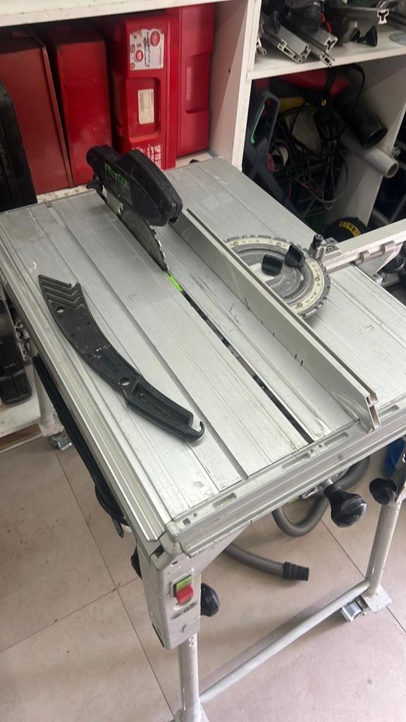 Festool cs 70 Trek-/afkortzaagmachine, Ophalen of Verzenden, 1200 watt of meer, Cirkelzaag, 30 tot 70 mm