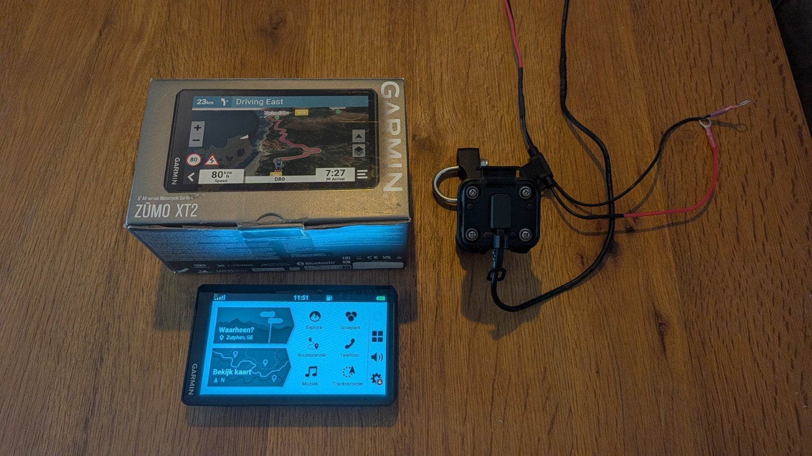 Zumo XT2 met montageset en kabel - touchscreen niet ok, Ophalen of Verzenden, Gebruikt