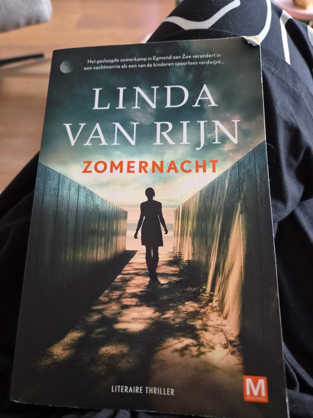 Zomernacht van linda van rijn, Boeken, Ophalen of Verzenden, Zo goed als nieuw