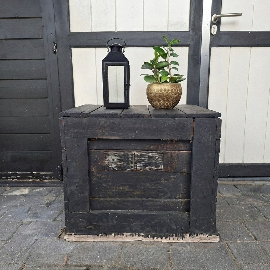 Houten Kist / Bijzettafel (Geïsoleerd), Ophalen, 50 – 75, Gebruikt, 50 tot 100 cm