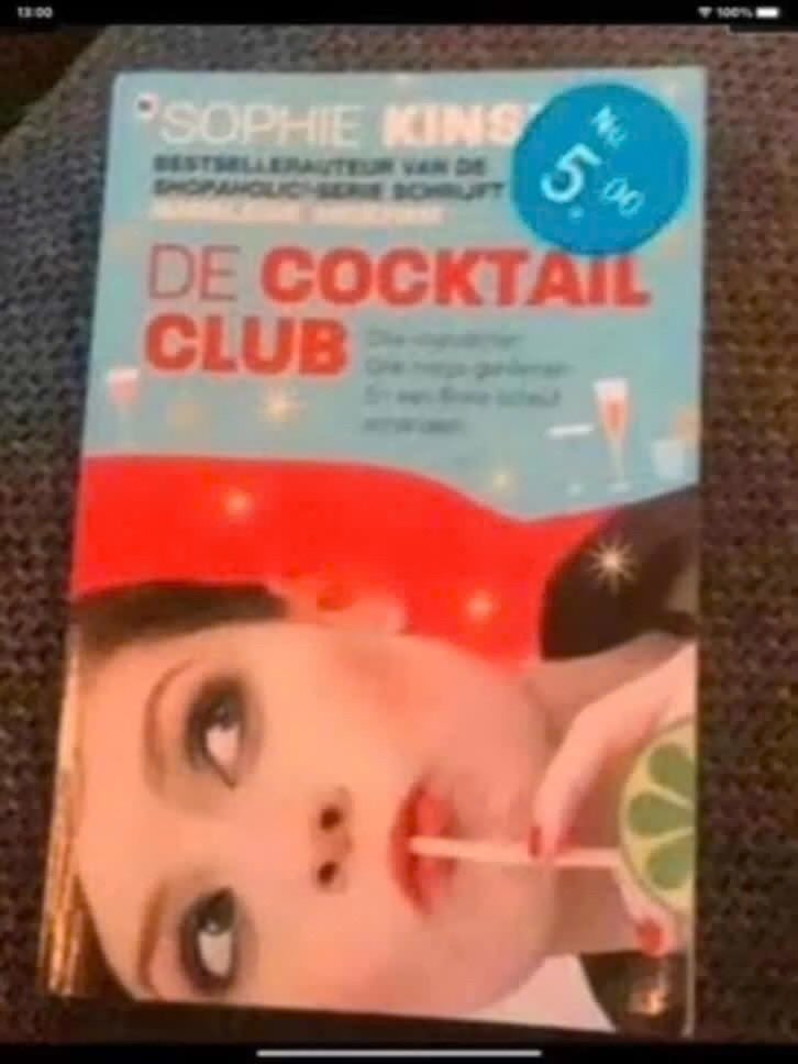 De Cocktail Club - Sophie Kinsella, Ophalen of Verzenden, Gelezen, Sophie Kinsella