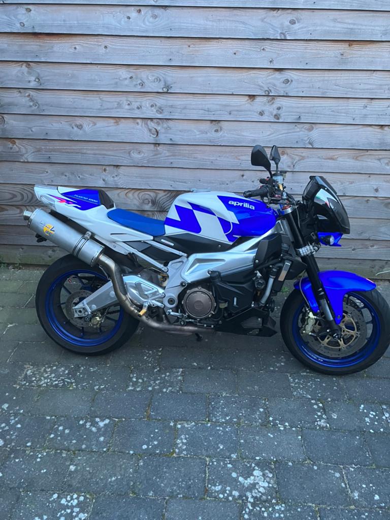 Aprilia Tuono 2e generatie alleen de onderdelen in de tekst!, Motoren, Ophalen of Verzenden
