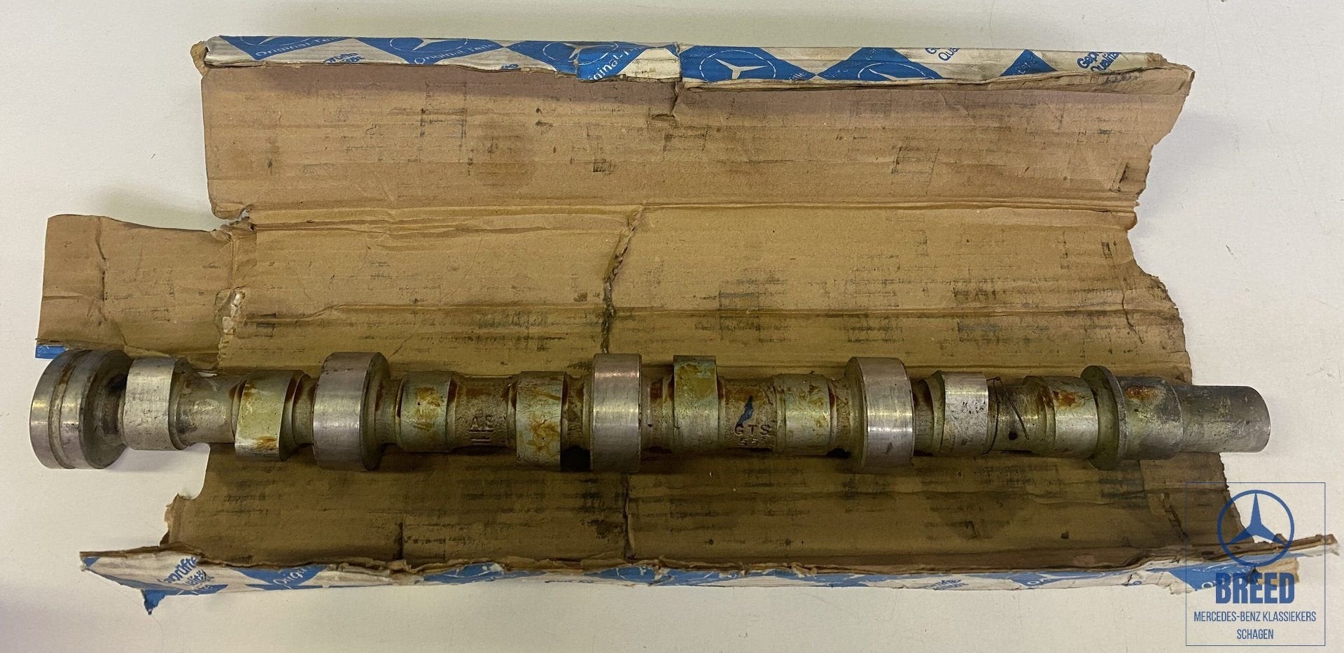 NOS nokkenas rechts voor Mercedes-Benz M117 motor W126 500, -, Nieuw, Ophalen of Verzenden, -
