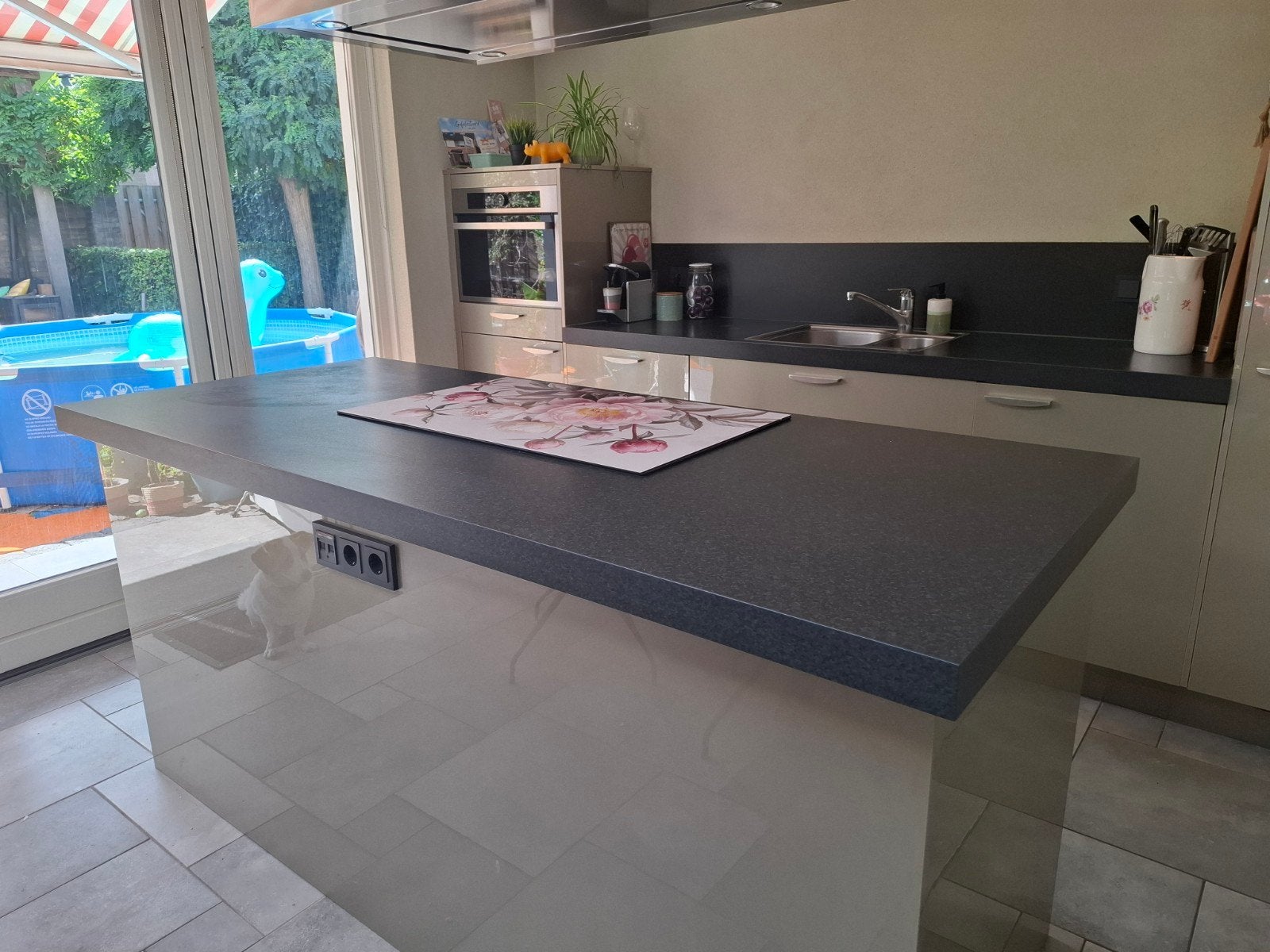 Keukenblad fineer zwart plus spoelbak en kraan, Huis en Inrichting, Keuken | Keukenelementen, Ophalen, 50 tot 75 cm, Minder dan 100 cm