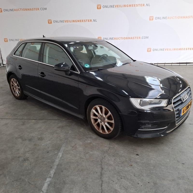 Personenauto Audi, A3 Sportback 1.6 TDI ultra Edition, 1.6 T, Auto's, Voorwielaandrijving, Euro 5, 4 cilinders, Zwart