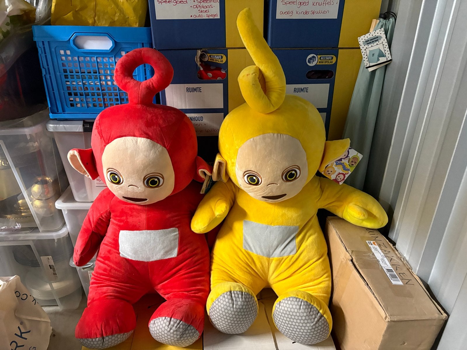 Mega grote Teletubbies knuffels per stuk - Rood en Geel, Ophalen, Overige karakters, Overige typen, Zo goed als nieuw