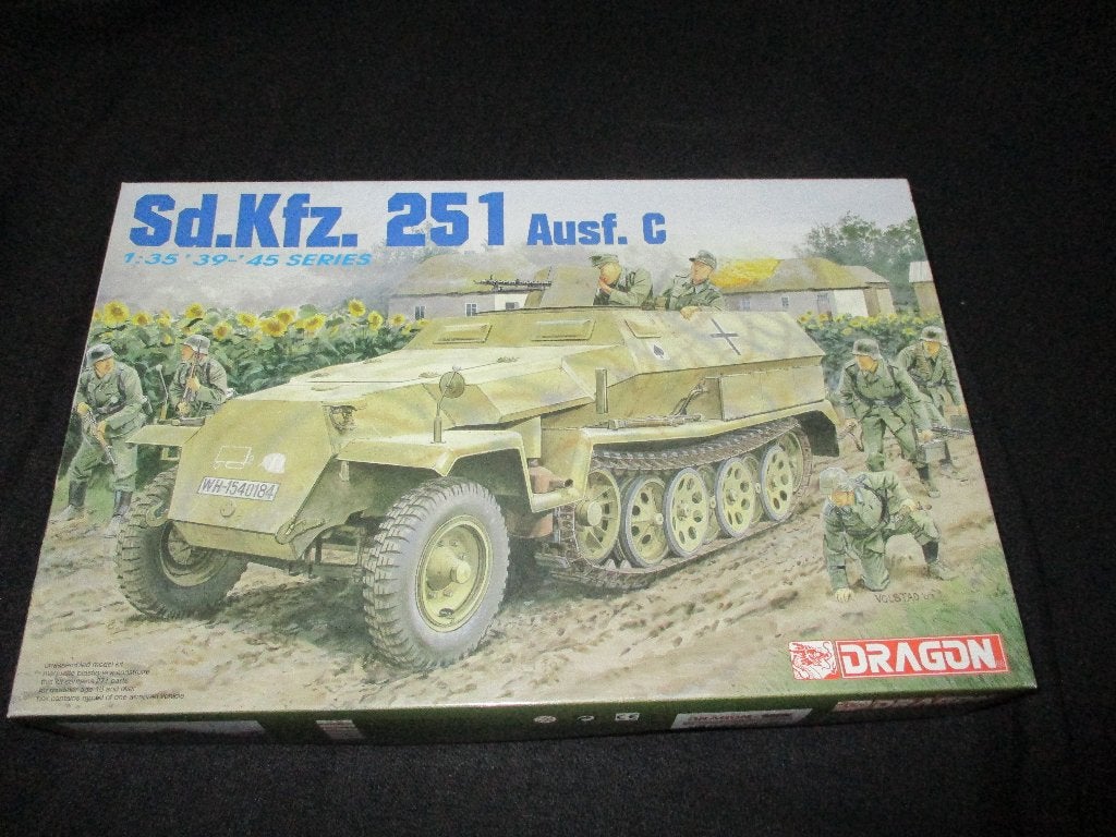 D-446,DRAGON 1-35,NO,6187,Sd.Kfz. 251 Ausf. C, Overige merken, 1:32 tot 1:50, Overige typen, Nieuw