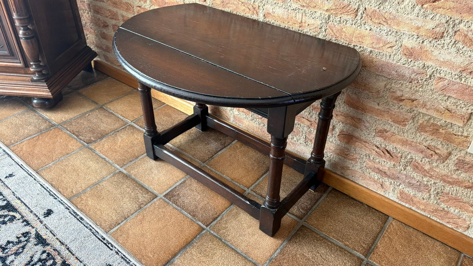 Oud bijzet tafeltje, Ophalen