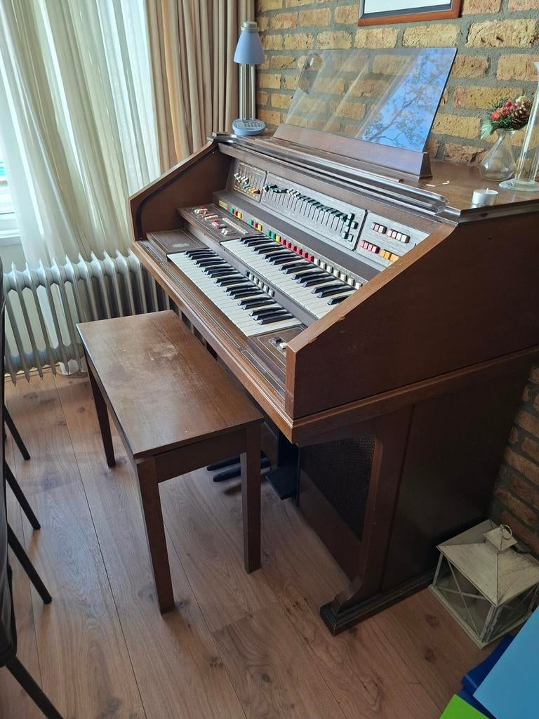 Eminent Solina F225 orgel met 2 klavieren, Muziek en Instrumenten, Ophalen, Gebruikt, 2 klavieren, Orgel
