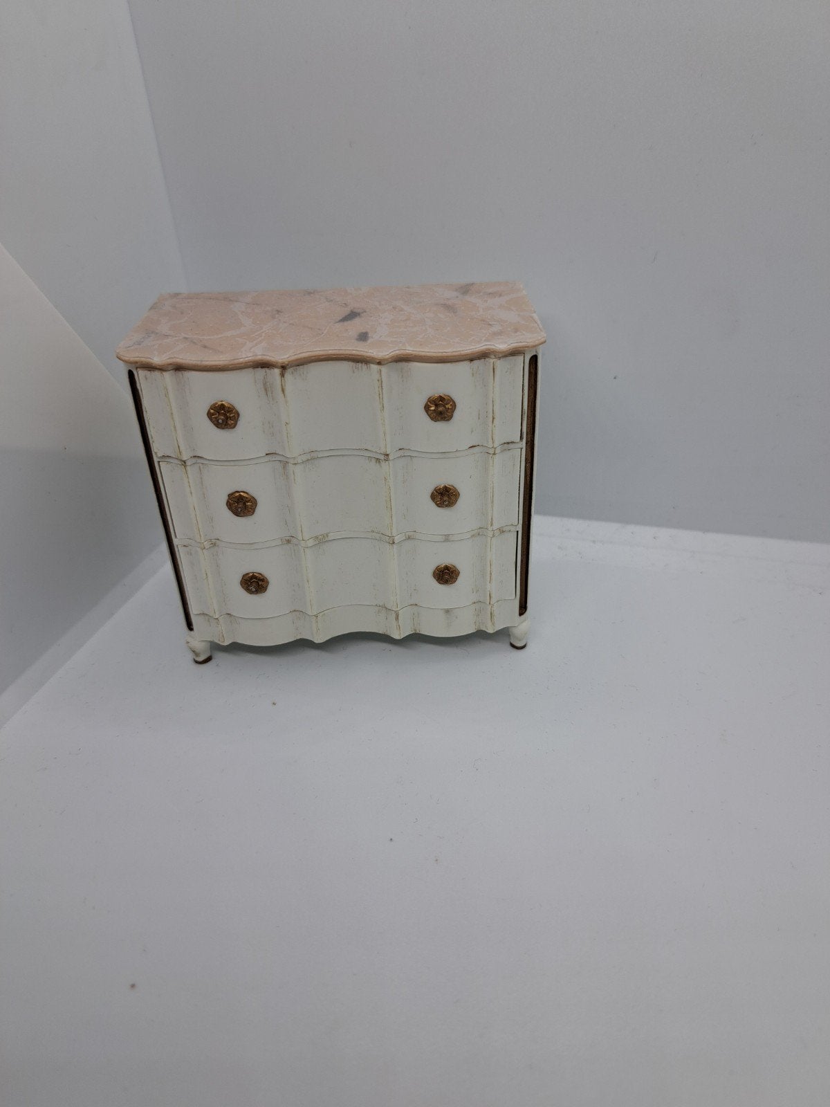 Wandkast Petite princess/Lundby 1:16/1:18, Ophalen of Verzenden, Zo goed als nieuw, Poppenhuis