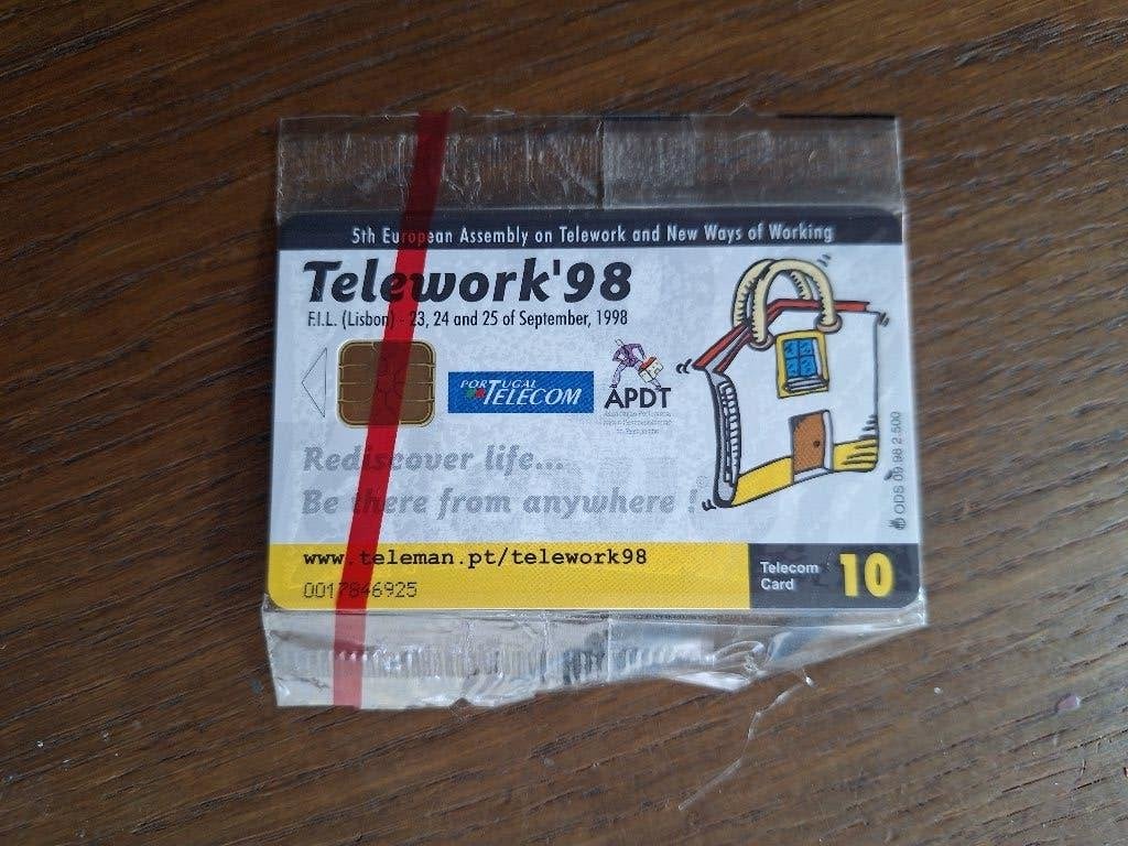 MINT lage oplage telefoonkaart uit Portugal, Verzamelen, Telefoonkaarten, Verzenden