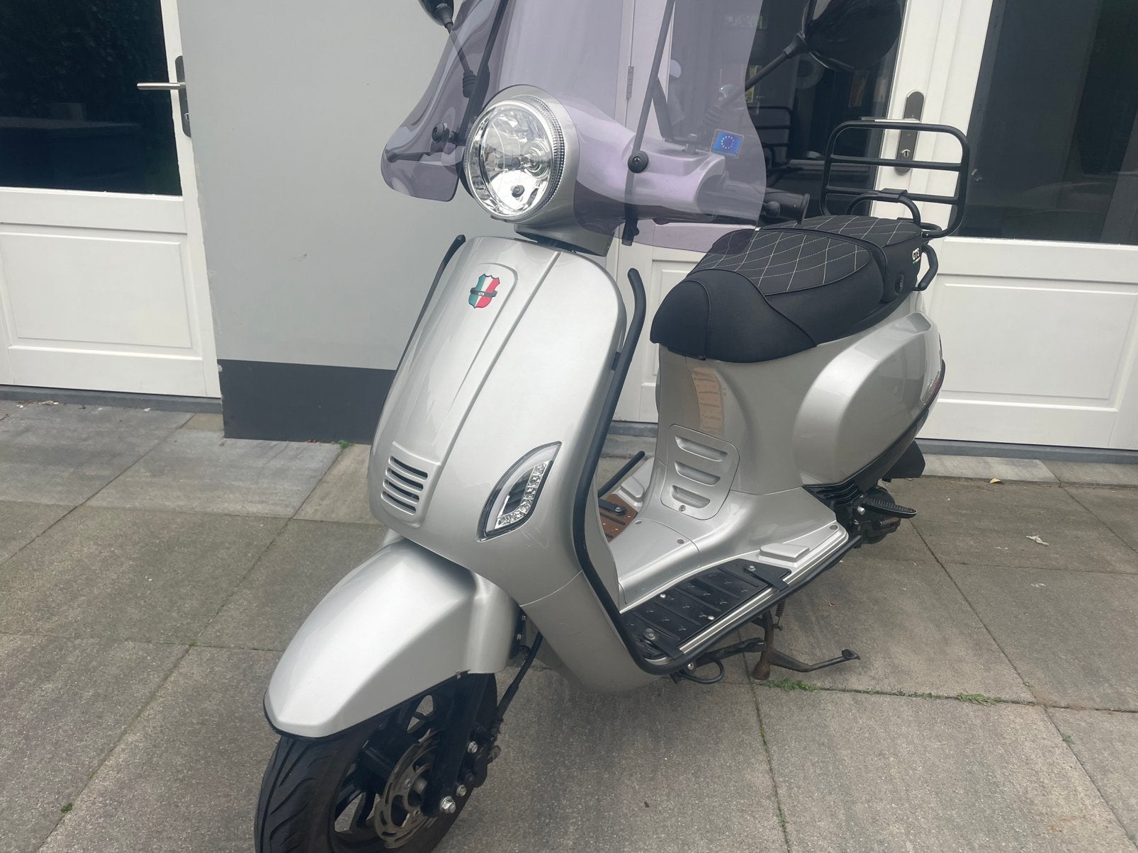 Gts toscana exclusive 2021-6800km -zilver, Ophalen, Zo goed als nieuw, Benzine