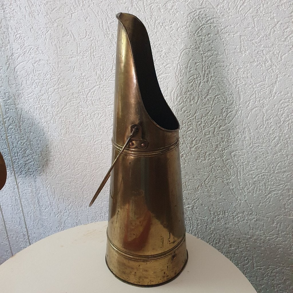 Koperen kolenkit, Ophalen
