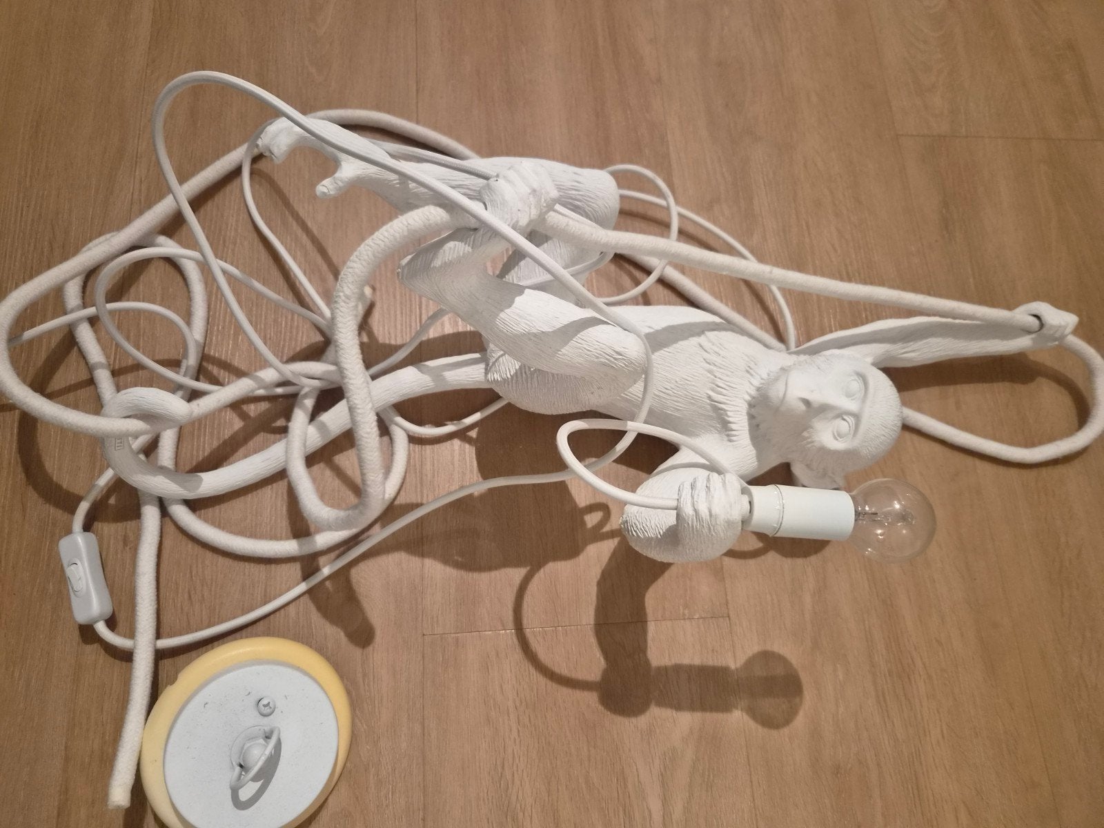 Seletti Monkey Lamp - Hangende Aap Lamp Wit, Kunststof, Ophalen of Verzenden, Zo goed als nieuw, Modern