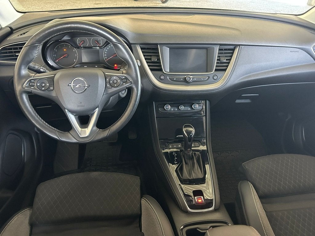 Opel Grandland X 1.2 Turbo Innovation | Trekhaak | Stoelverw, Gebruikt, 1199 cc, Leder en Stof, 19 km/l