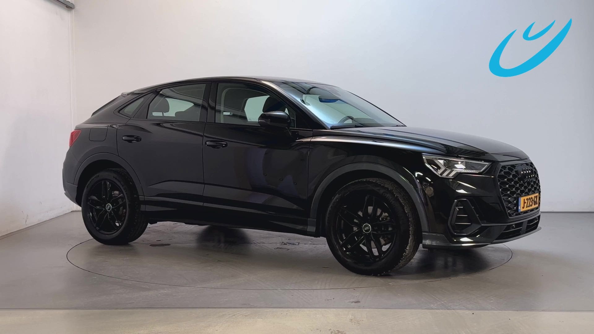 Audi Q3 Sportback 35 TFSI Business Edition Virtual Cockpit N, Auto's, Dealer onderhouden, Stof, 4 cilinders, 1505 kg