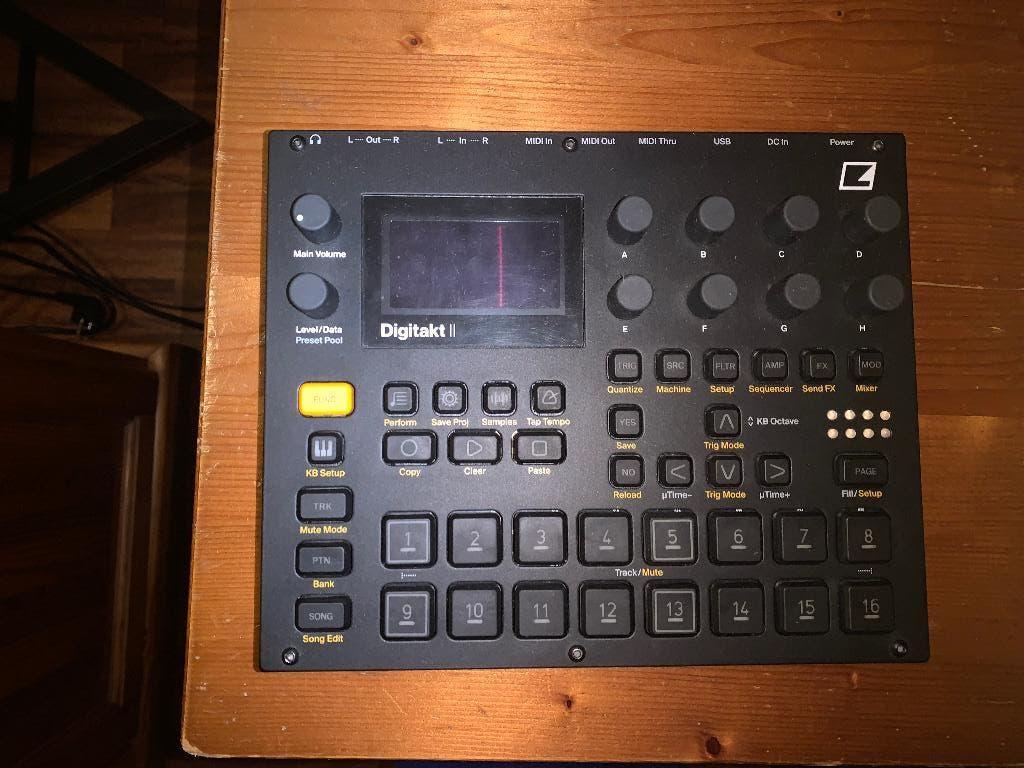 Digitakt 2, Muziek en Instrumenten, Samplers, Ophalen of Verzenden, Zo goed als nieuw