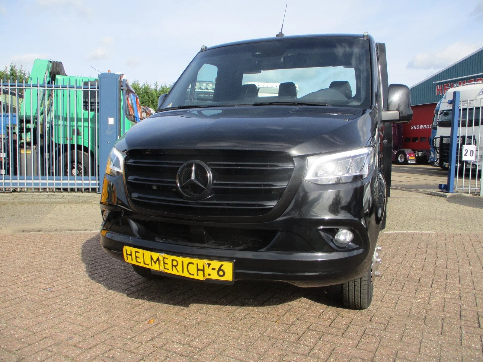 Mercedes-Benz Sprinter 519 CDI V 6 3.0 TYHOF LUCHTGEVEERD 10, Automaat, Achterwielaandrijving, Euro 6, 190 pk
