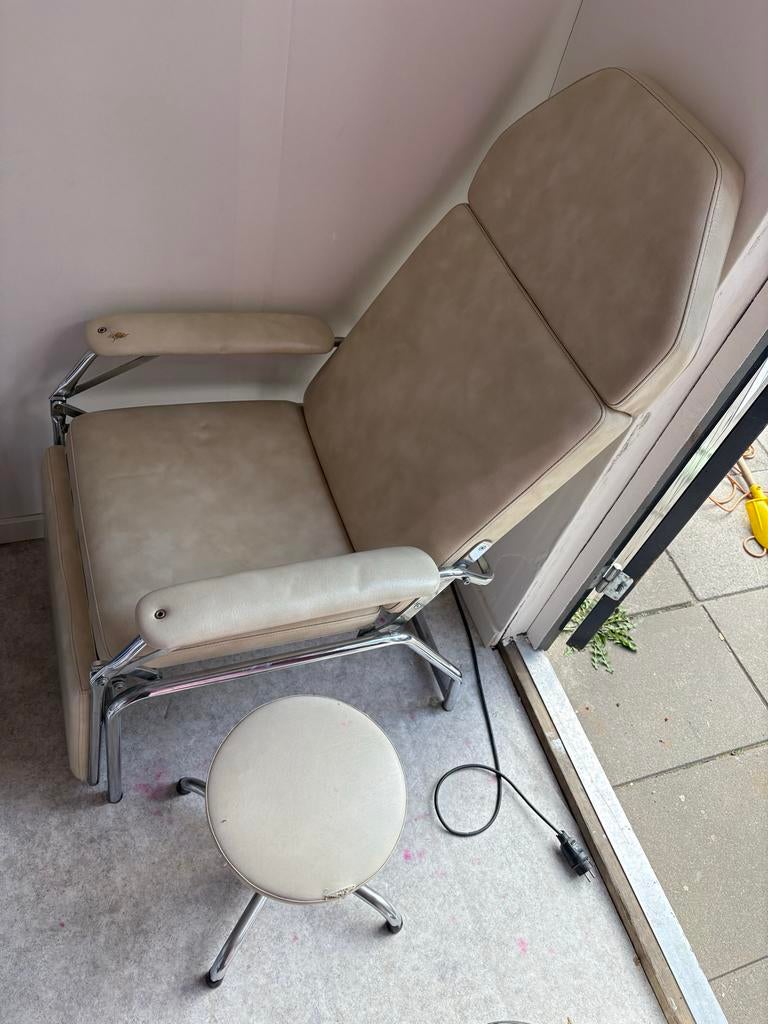 Behandelstoel met krukje, Ophalen, Gebruikt, Overige kleuren, Metaal