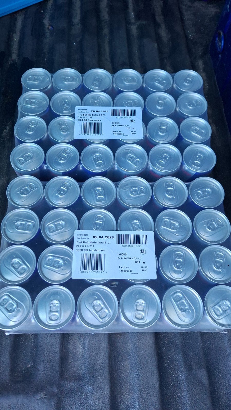 2 tray red bull, Ophalen of Verzenden