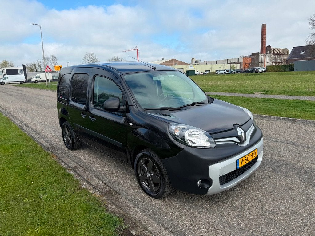 Renault Kangoo 1.5 dCi 90 Energy Luxe 2018 Automaat, Auto's, Bestelauto's, Stof, Gebruikt, 4 cilinders, Renault