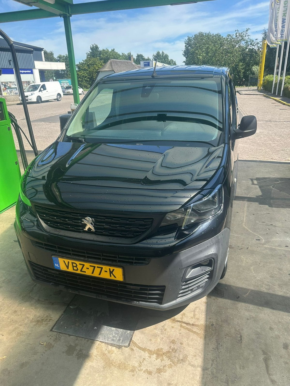 Peugeot Partner 1.5 Bluehdi 130pk 1000kg Eat8 2019 Zwart, Auto's, 4 cilinders, Zwart, Origineel Nederlands, Diesel