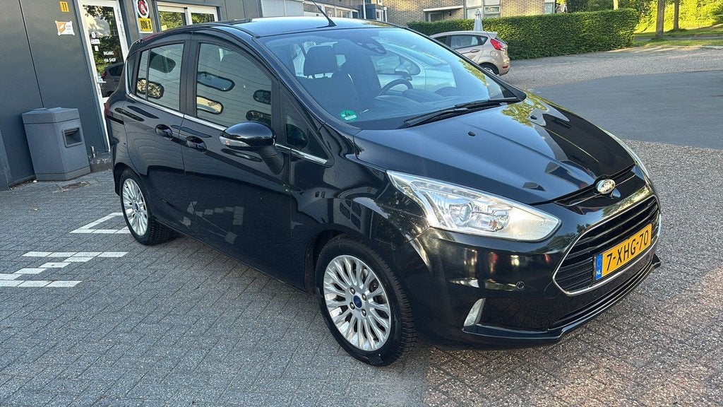 Ford B-Max 1.0 EcoBoost Titanium Nieuwe distributie / Garant, Auto's, Ford, Keurmerk '100% Onderhouden', Euro 5, Gebruikt, Zwart