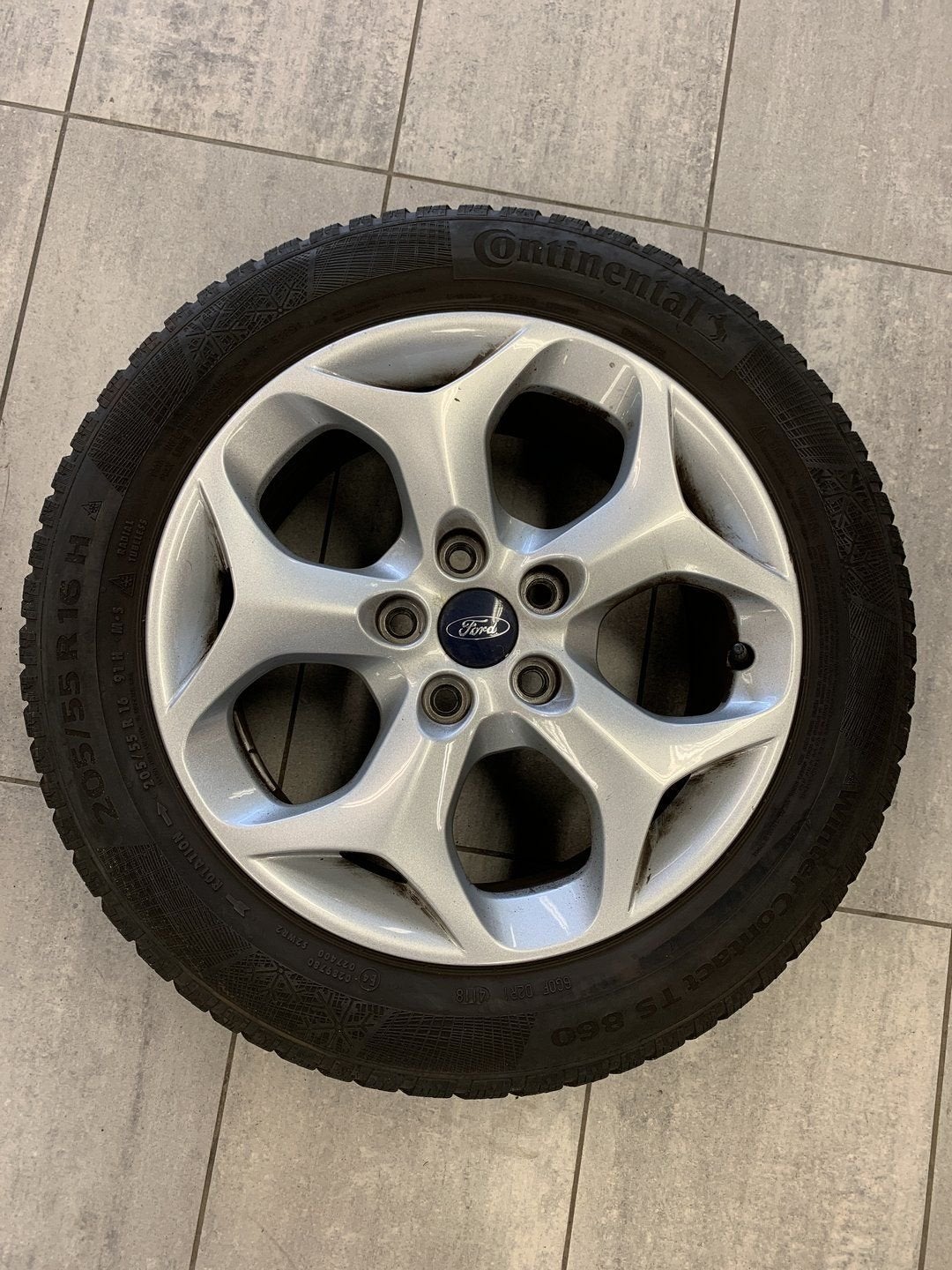 Nieuwe velgen met gebruikte Continental winterbanden – 205/5, Auto-onderdelen, Banden en Velgen, Gebruikt, -, Banden en Velgen