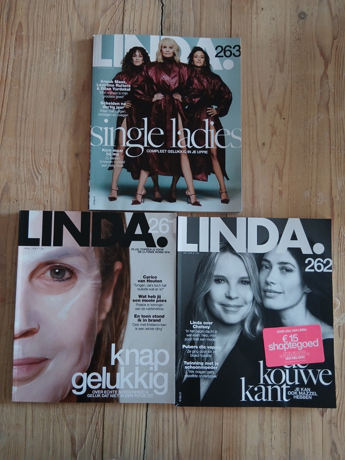 Tijdschriften oa Linda, Jan en Saar te koop., Ophalen of Verzenden, Gelezen, Damesbladen