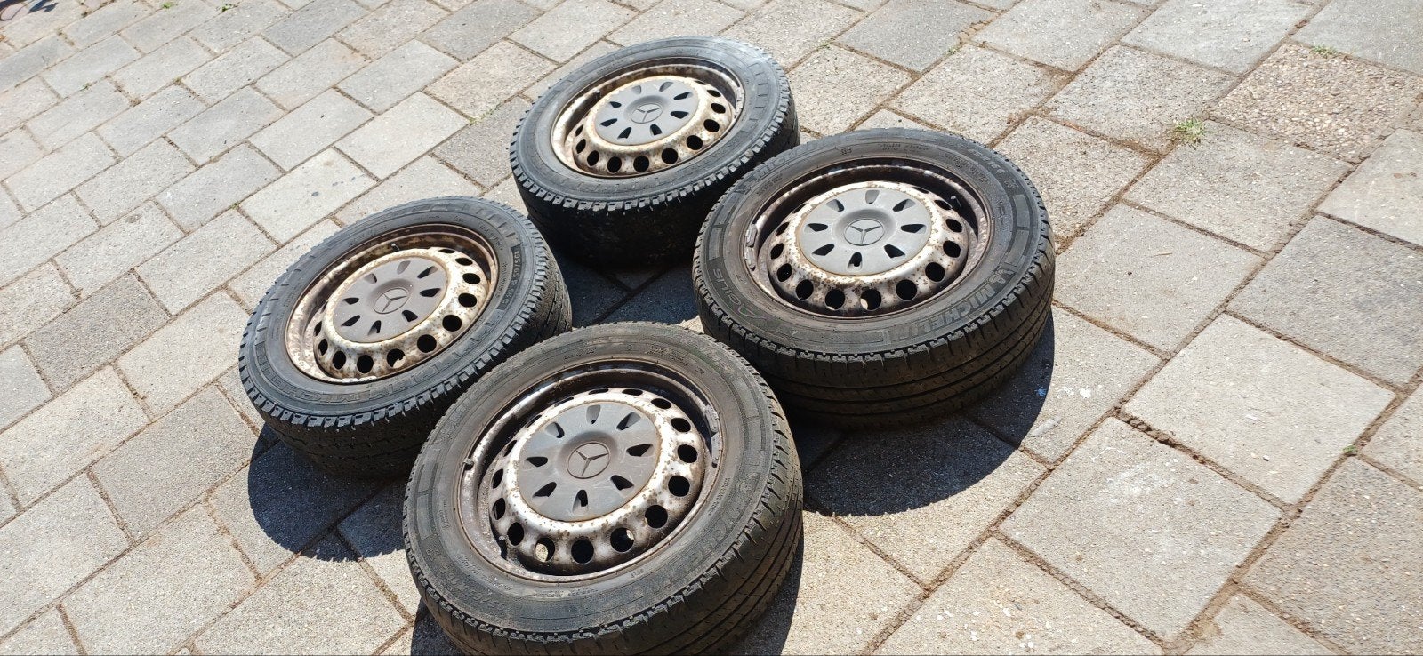 mercedes vito wiellen 195/65/16c, Auto-onderdelen, Bestelwagen, 16 inch, Ophalen of Verzenden, Band(en)