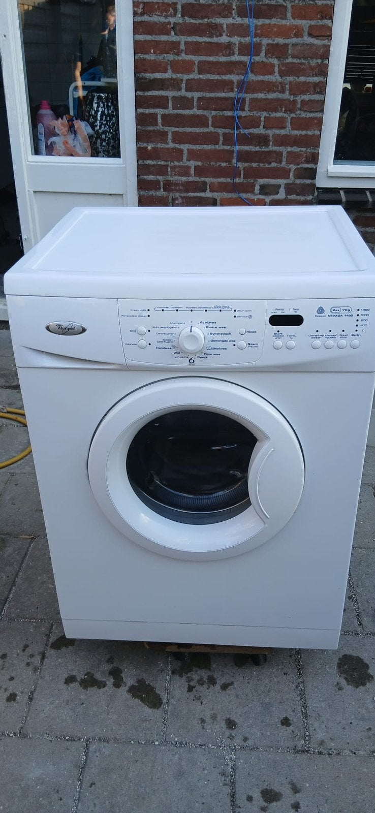 Whirlpool nevada 1400, Ophalen, Zo goed als nieuw, 85 tot 90 cm, 1200 tot 1600 toeren