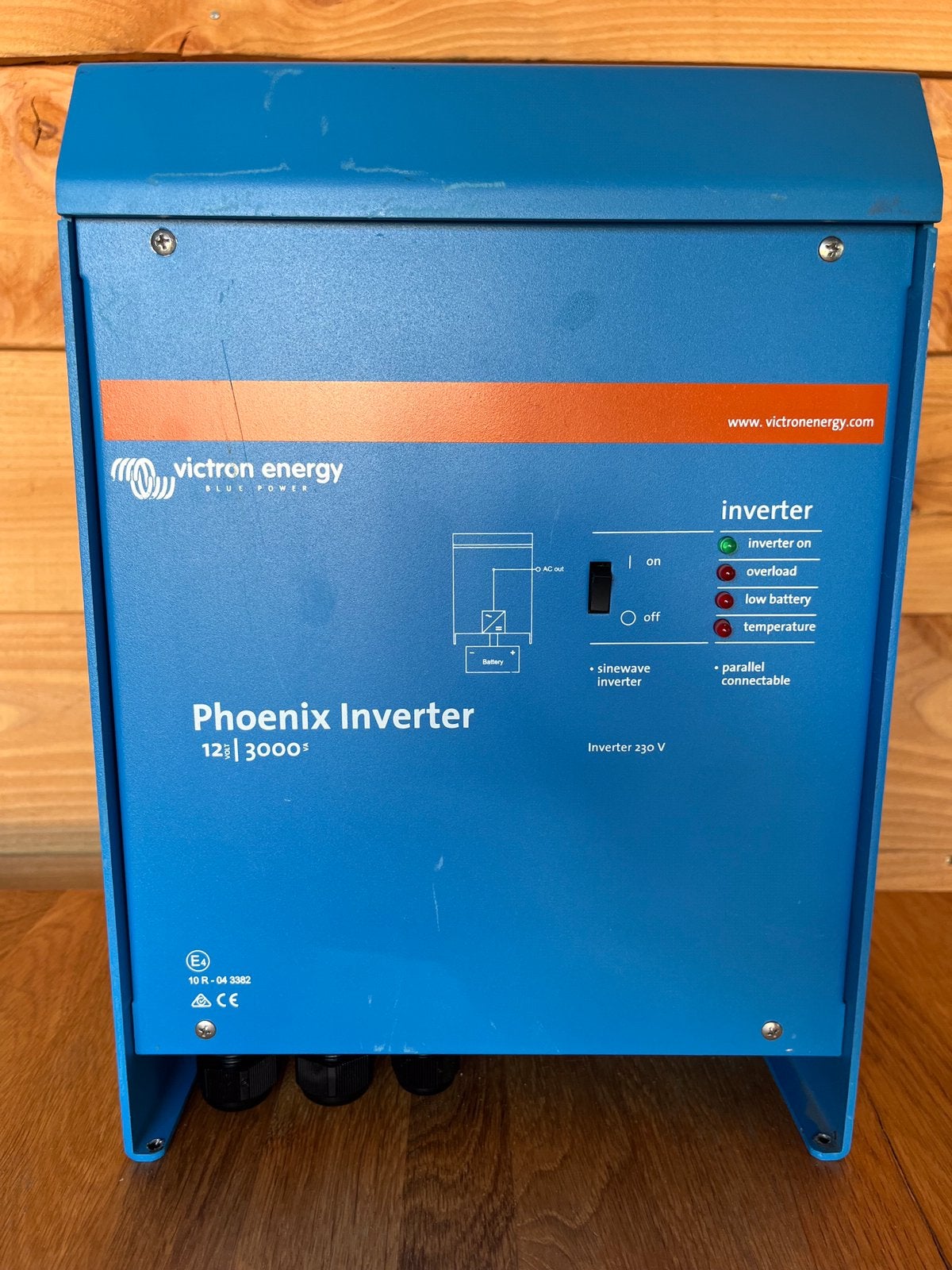 Victron omvormer 12/3000, Ophalen of Verzenden, Zo goed als nieuw, Kabel of Apparatuur