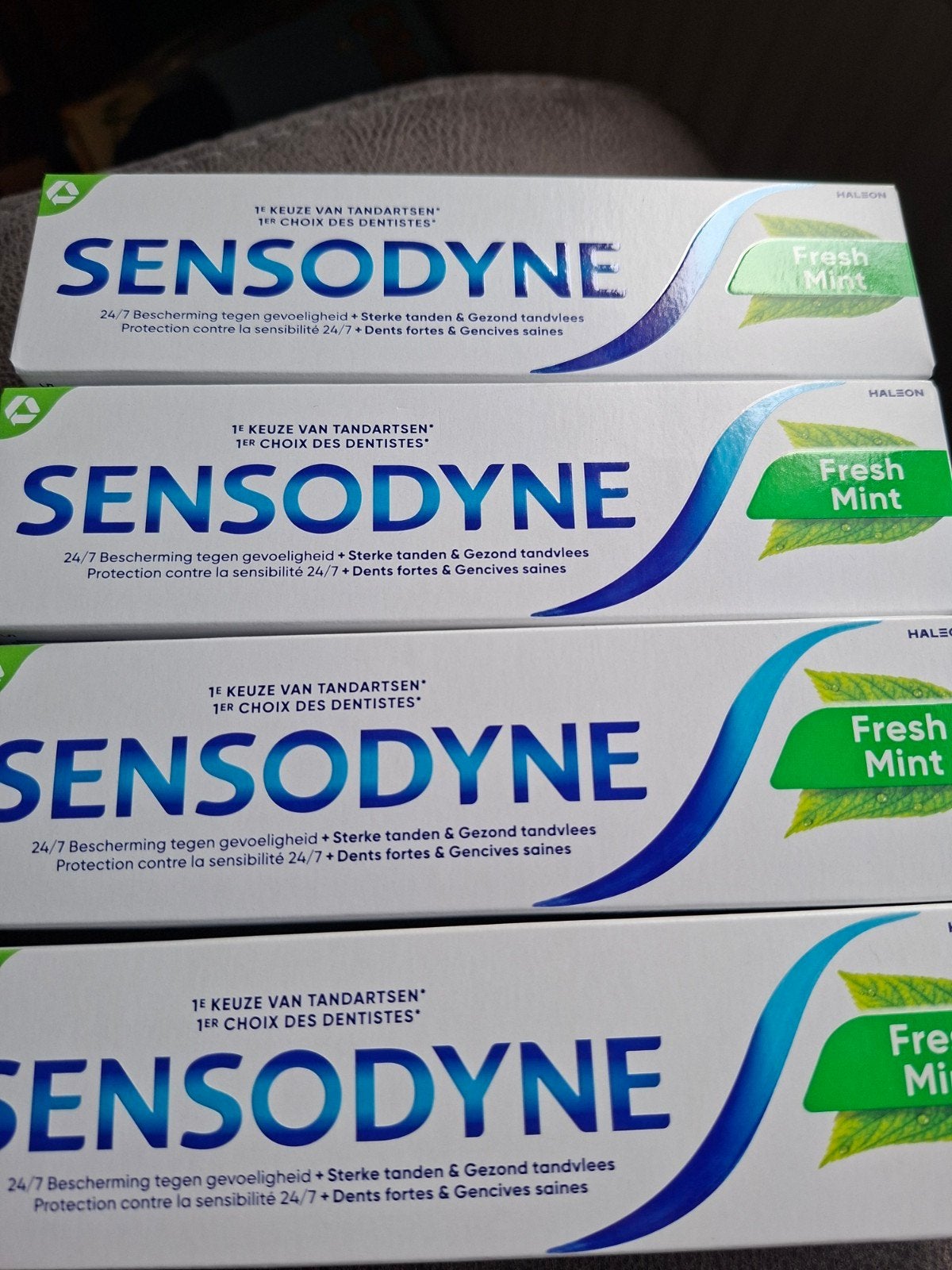 sensodyne ftesh mint, Ophalen, Nieuw
