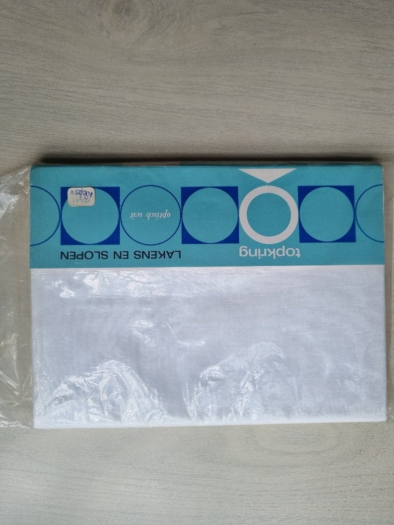 1 laken wit 180 x 250 cm nieuw, Huis en Inrichting, Slaapkamer | Beddengoed, Ophalen of Verzenden, Wit, Hoeslaken of Sloop, Nieuw