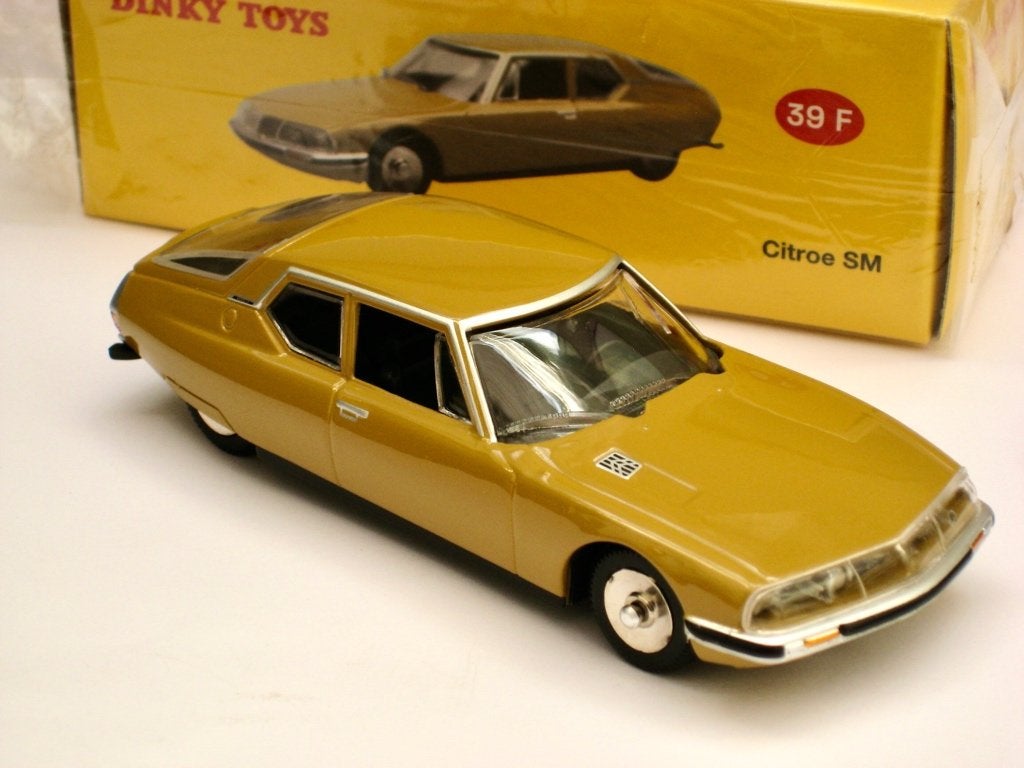 Citroen SM beige Atlas Dinky Toys 1:43, Hobby en Vrije tijd, Ophalen of Verzenden, Nieuw, Auto, Dinky Toys
