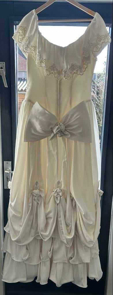 Vintage trouwjurk ivoorkleur 1996, Kleding | Dames, Trouwkleding en Trouwaccessoires, Gedragen, Trouwjurk, Overige kleuren, Ophalen