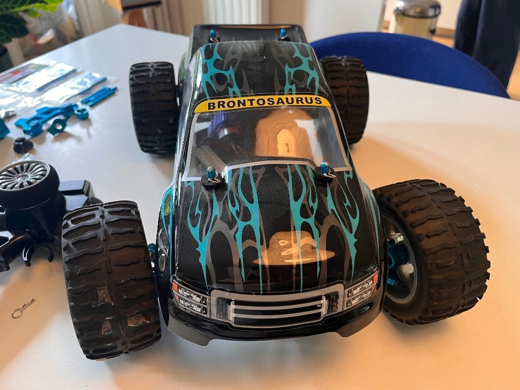 Himoto 1:10 elektrische RC auto, Gebruikt, Auto offroad, Schaal 1:10, Ophalen