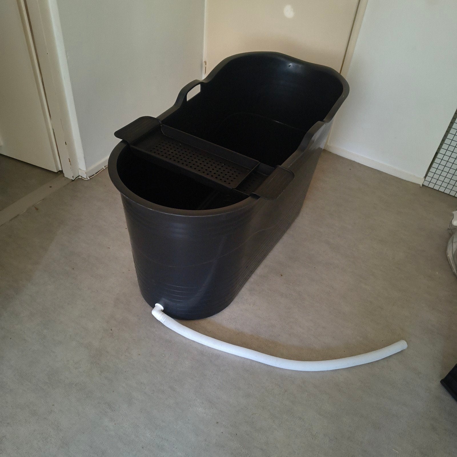 Bath bucket XL Mobiel ligbad met afvoer en badplank, Ophalen of Verzenden, Zo goed als nieuw, Met bad