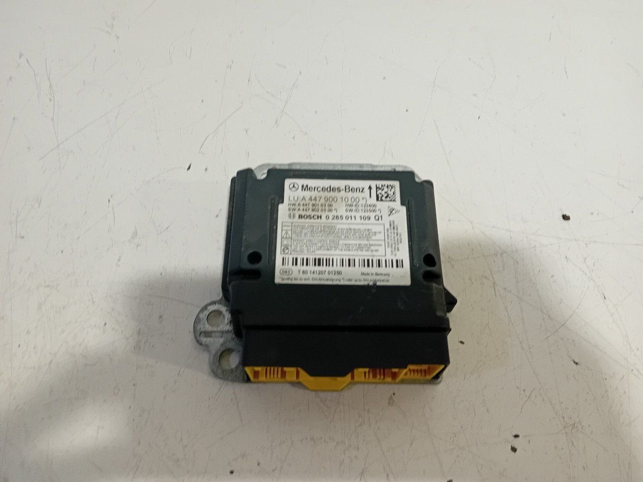 Airbag module Mercedes-Benz Vito, Onderdelen@venauto.nl, Van der Ven Autorecycling B.V., Gebruikt, Ettenseweg 76, 4706 PB Roosendaal, The Netherlands