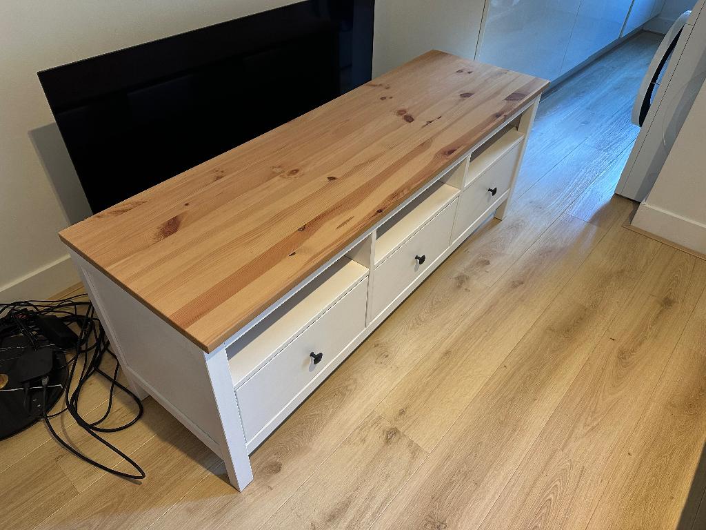 TV Bench, Ophalen, Overige materialen, 100 tot 150 cm, Zo goed als nieuw