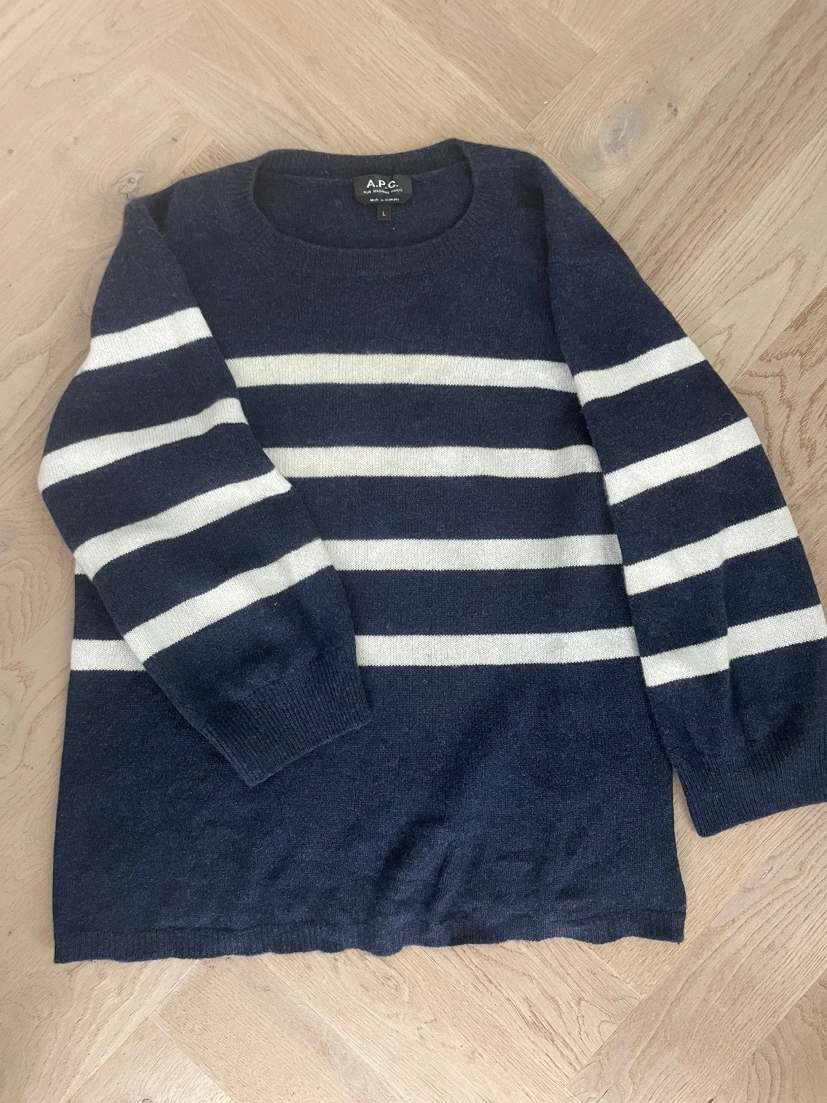 A.P.C. zomertrui, maat L, Ophalen of Verzenden, Zo goed als nieuw, Maat 38/40 (M), Blauw