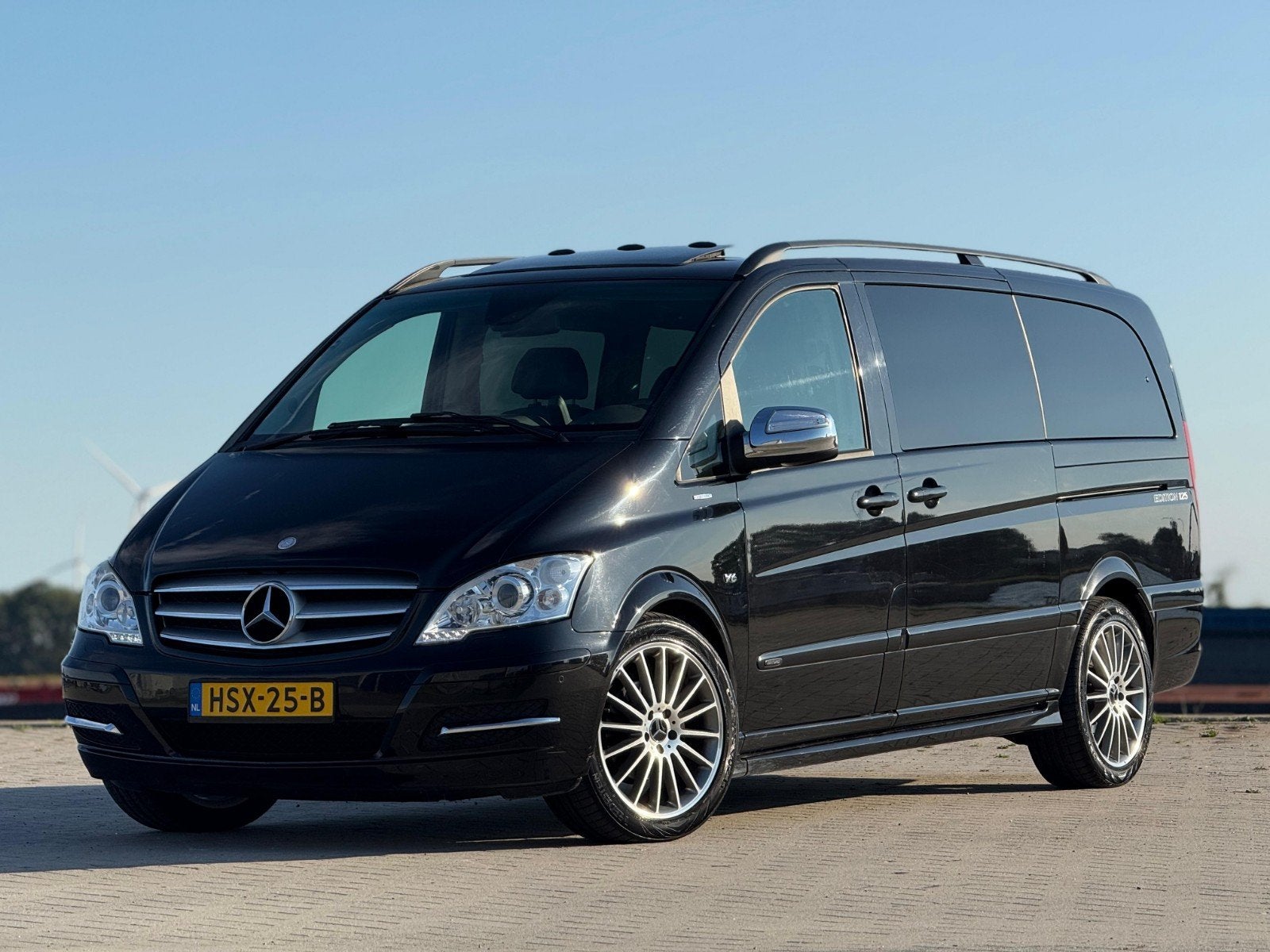Mercedes Viano 3.0 CDI V6 Avantgarde 125 EDITION.Lang 7 pers, Automaat, Achterwielaandrijving, Zwart, Leder