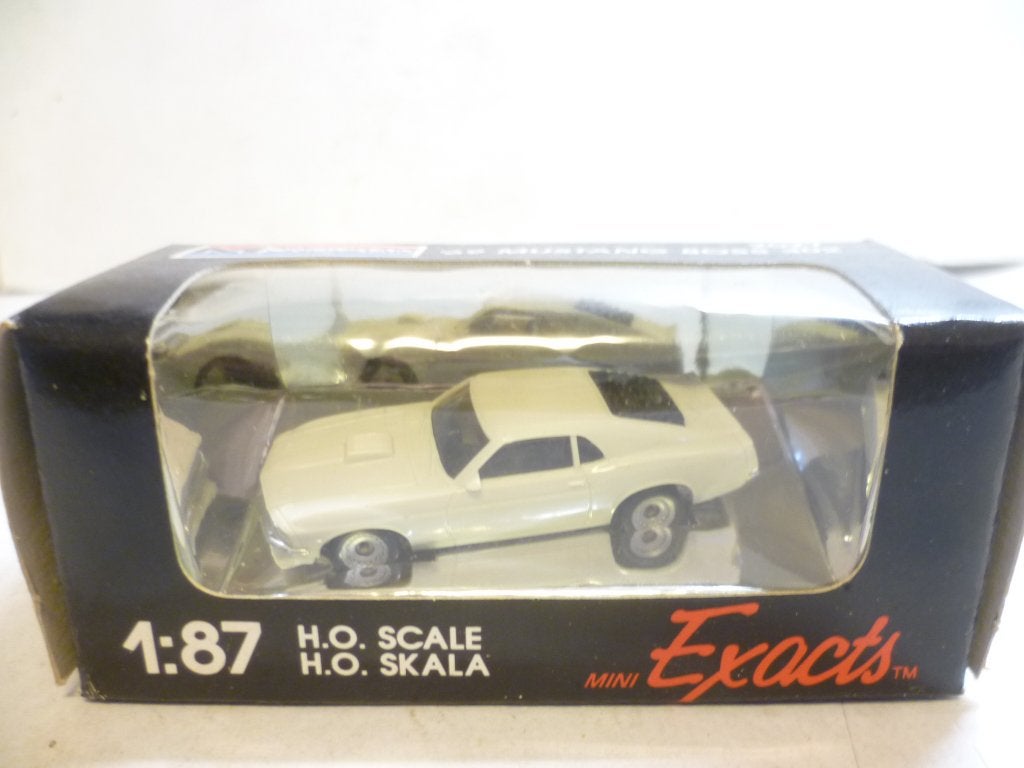 Monogram nr 2027 Exacts Mustang Boss 302 uit 1989 1:87 auto., Hobby en Vrije tijd, Ophalen of Verzenden, Nieuw, Auto, Overige merken