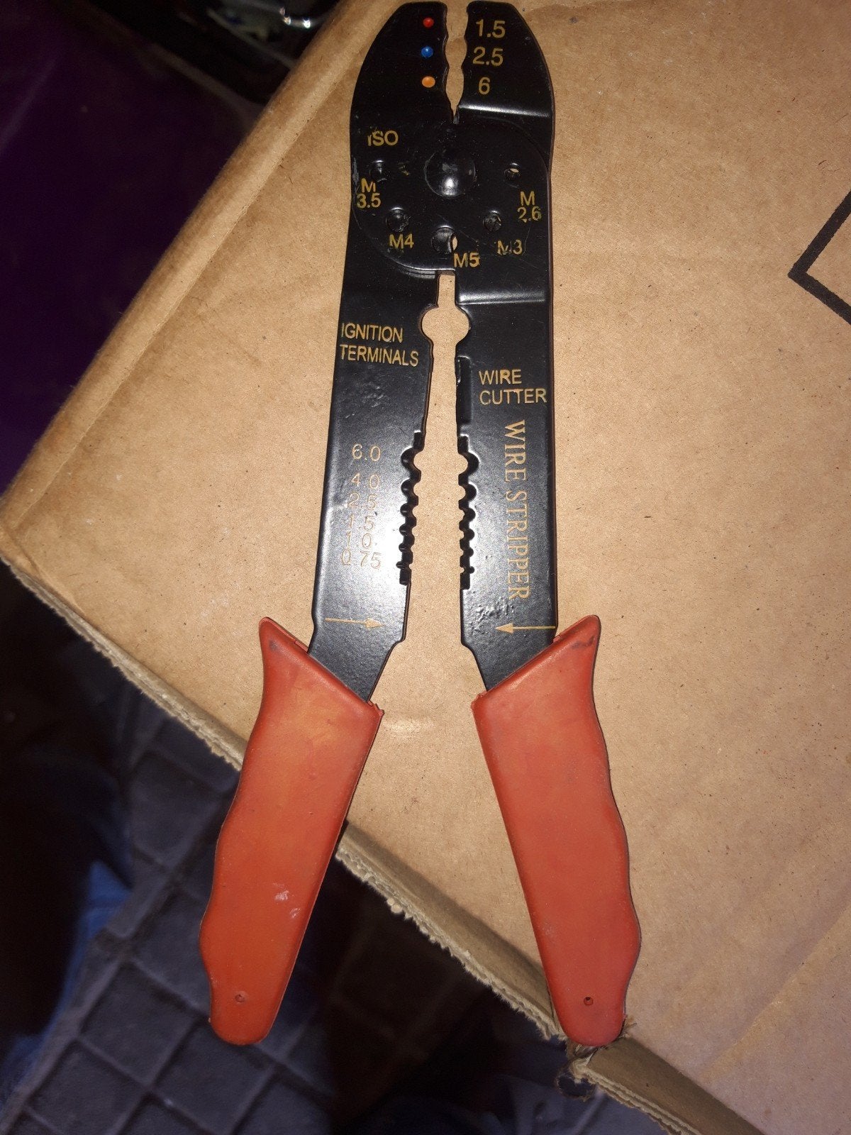 Striptang / Draadstripper met draadknipper, Ophalen of Verzenden, Gebruikt, Tang